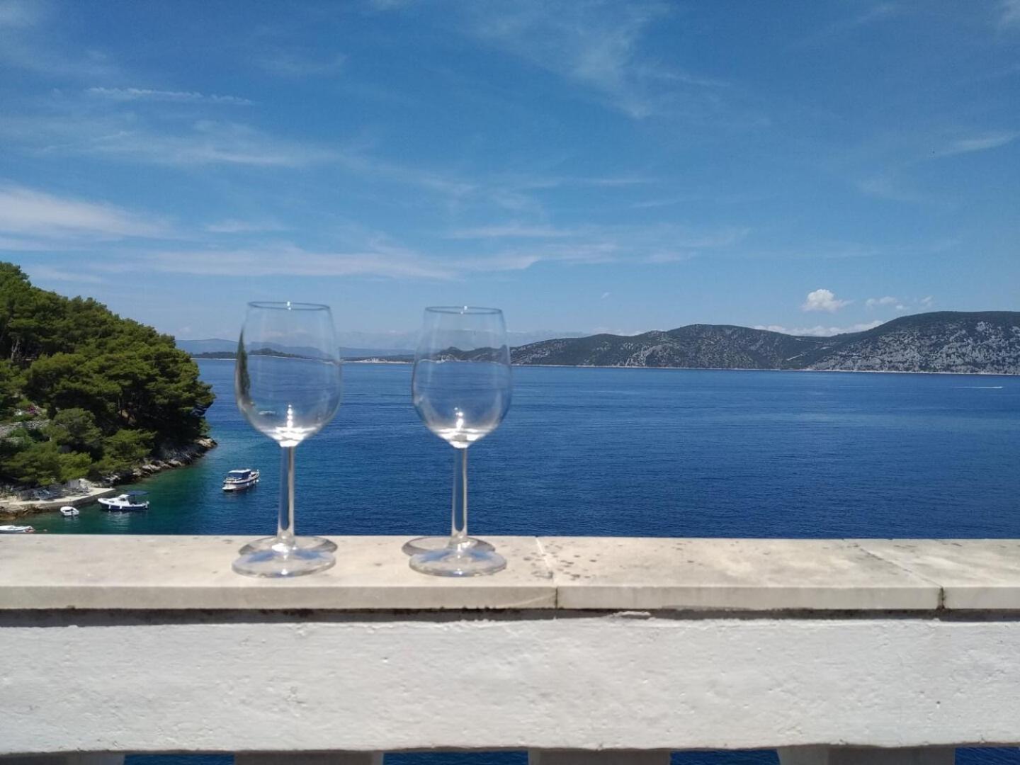Apartments Ivo - 20M From The Sea Račišće Exterior foto